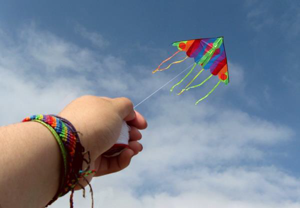 Flying kite pic