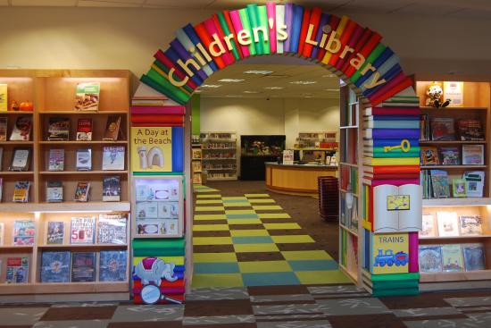 Archway entrance to the Children's Library at Euclid Public Library